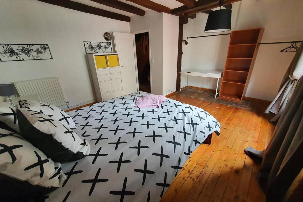 Maison Entiere De 115M2 En Hyper Hyper Centre Aux Coeur Des Halles De Tours De 2 A 7 Personnes Экстерьер фото